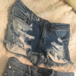 American Eagle Shorts SZ 2